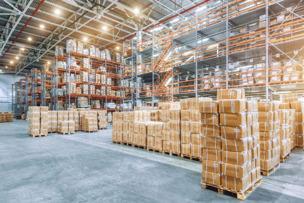 How Setting Up A Warehouse Can Benefit Your Business